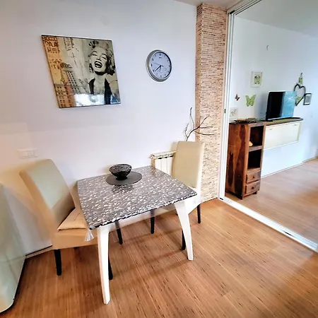Pakua & Penthouse Apartament